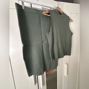 Nine West Olive Green Knit Mock Neck Tank and Knit Skirt Set